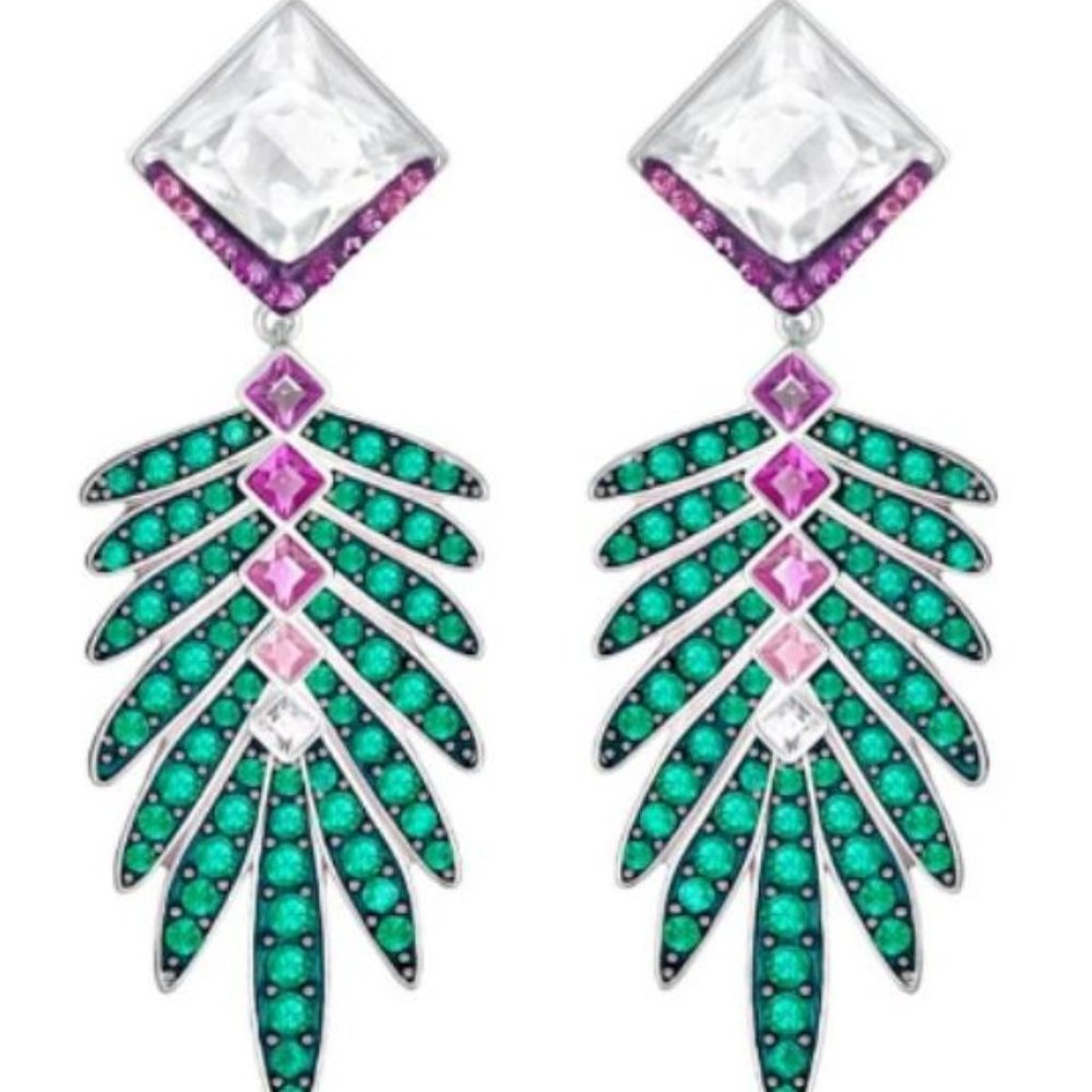 BRAND NWT Authentic Swarovski Gisele Earrings in Box